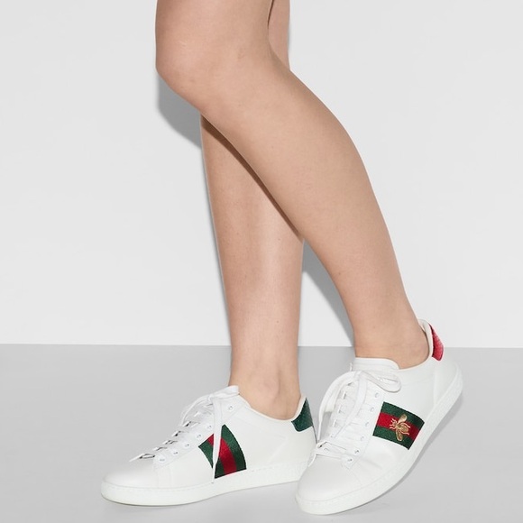 Gucci Ace Web Embroidered Bee Leather Low Top Sneakers 38 Women - Picture 2 of 15